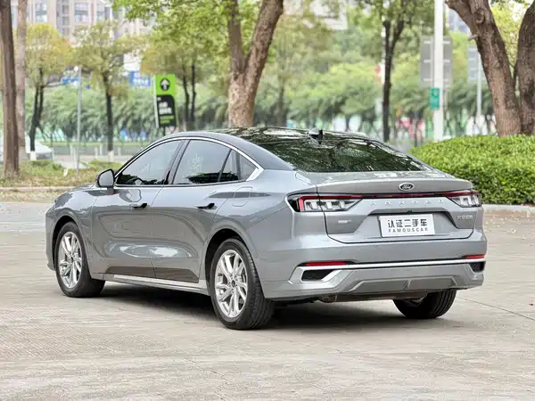 Ford Mondeo 2022