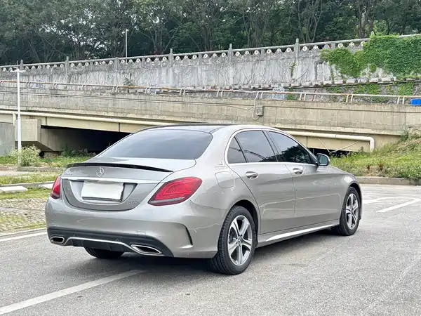 Mercedes-Benz C-Class 2019