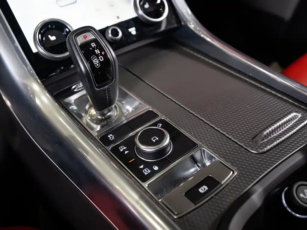 Land Rover Sport 2019 — фото 10