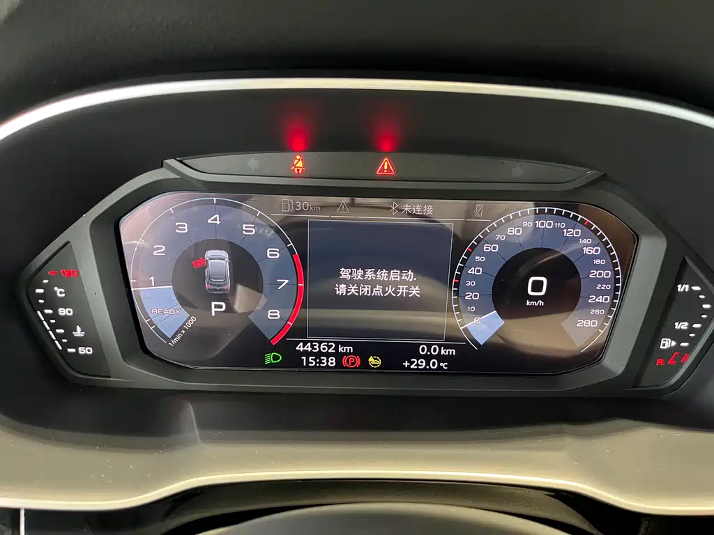 Audi Q3 Sportback 2021 — фото 12