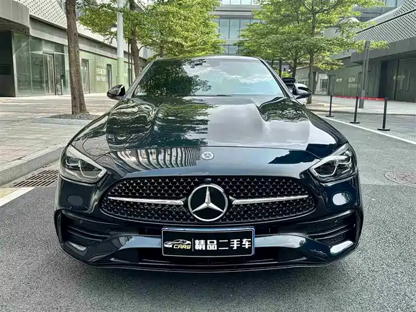 Mercedes-Benz C-Class 2024