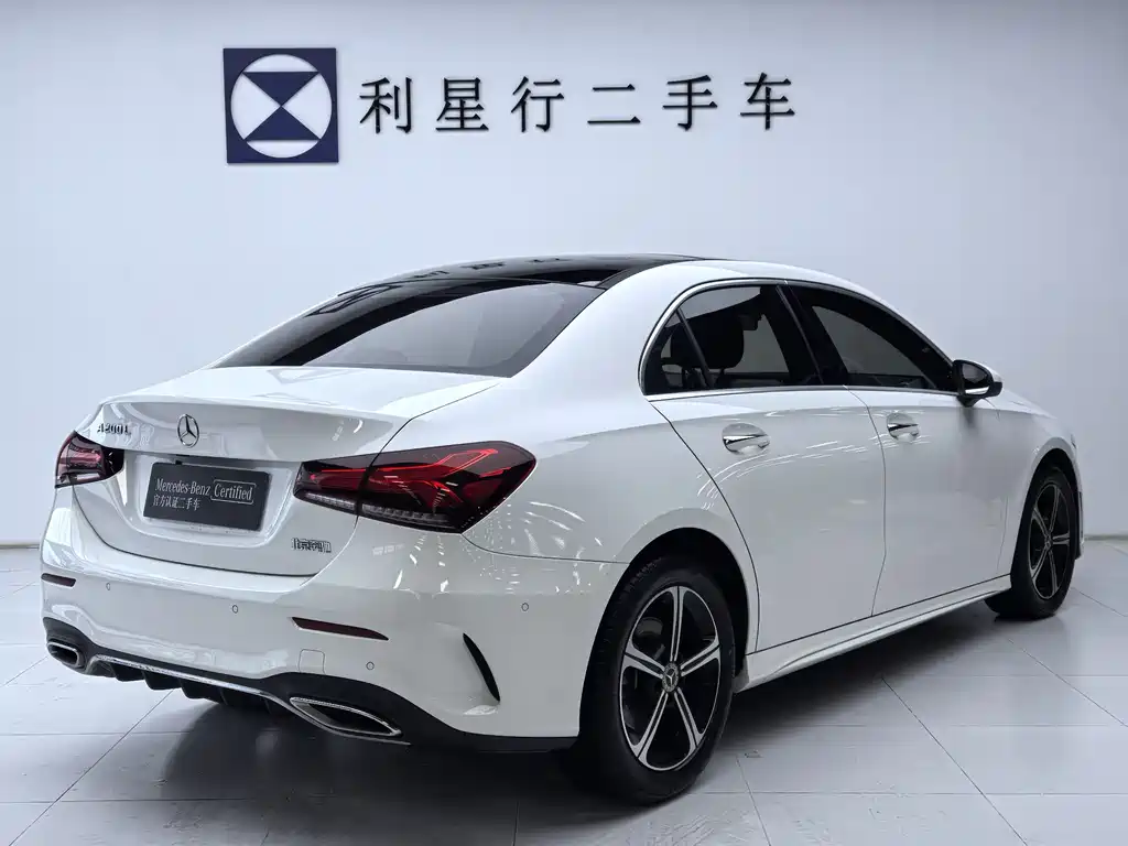 Mercedes-Benz A-Class 2023 — фото 4