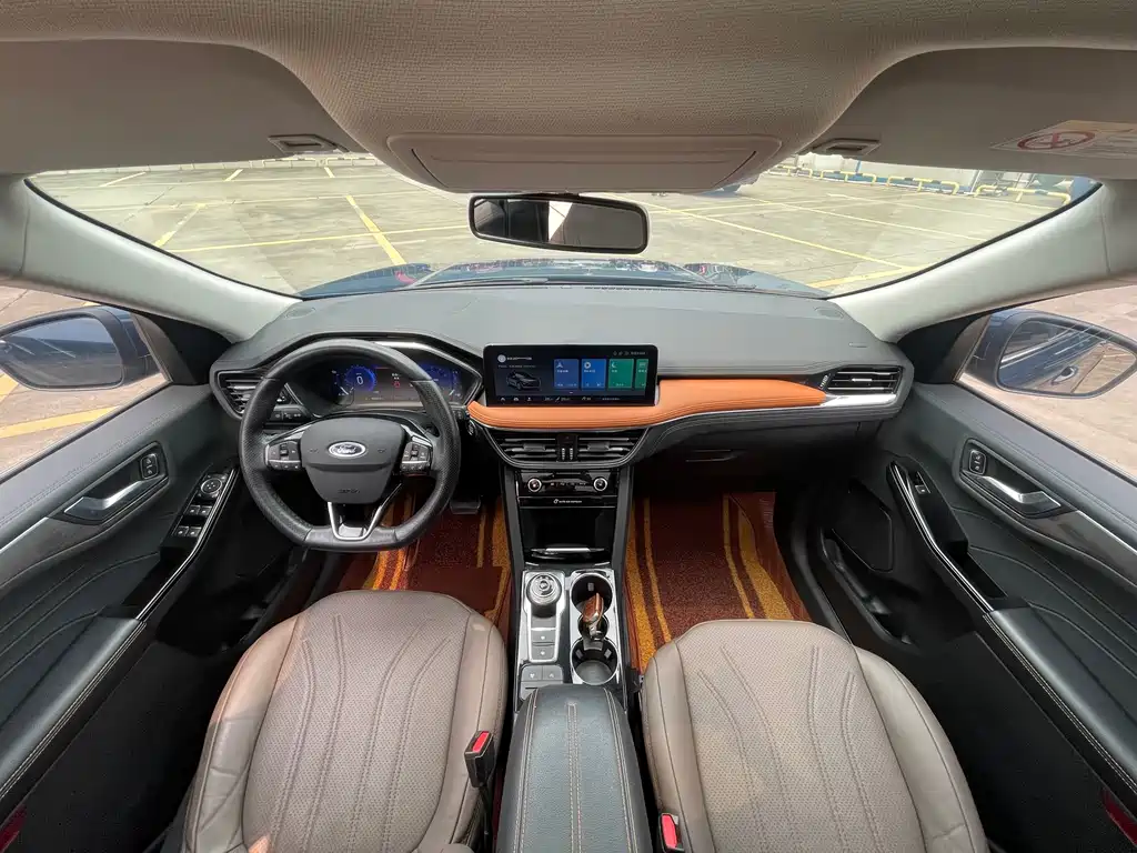 Ford Escape 2023 — фото 11