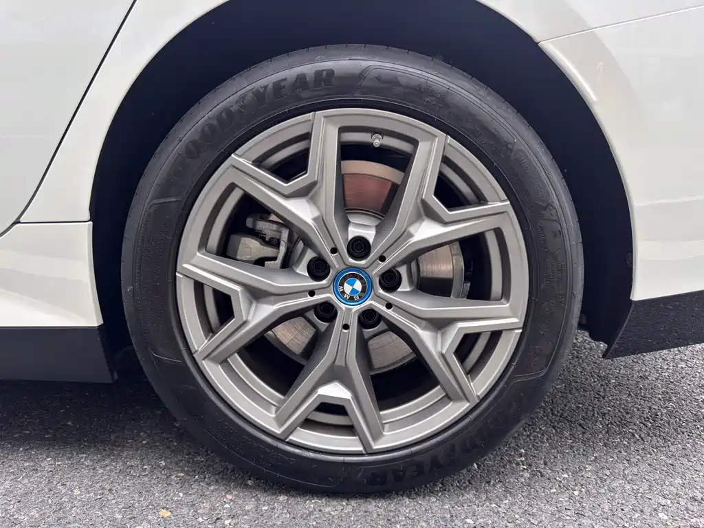 BMW i3 2024 — фото 25