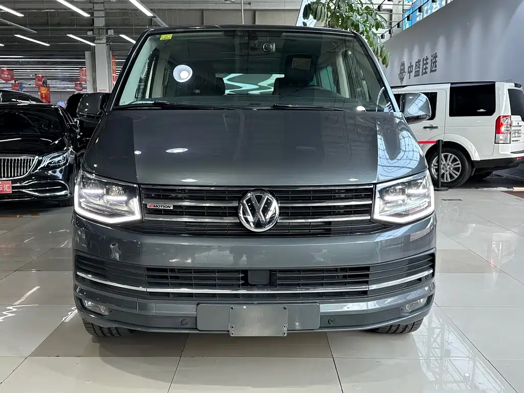 Volkswagen Multivan 2018 — фото 2