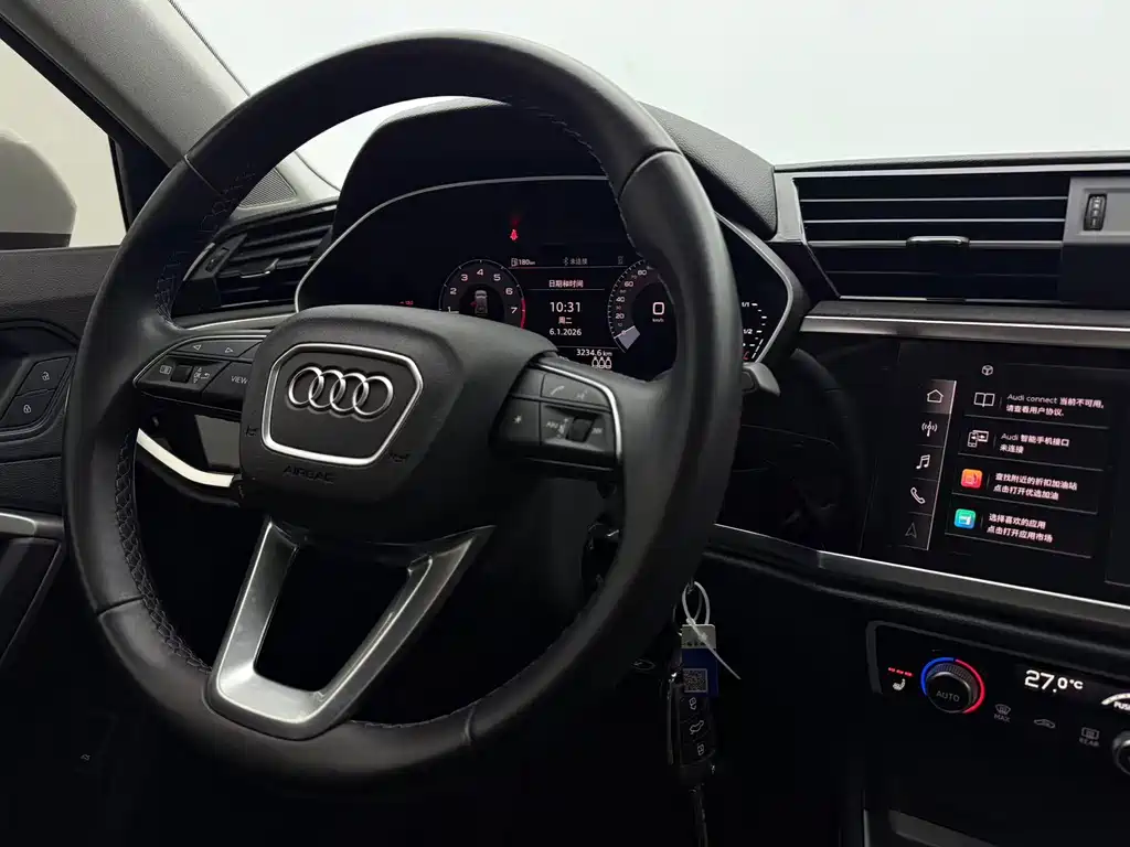 Audi Q3 2022 — фото 15