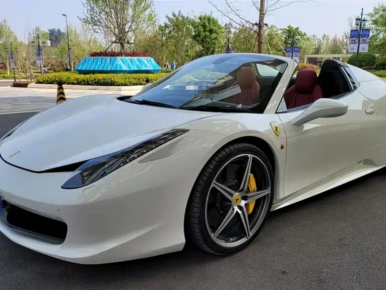 Ferrari 458 2014 — фото 1