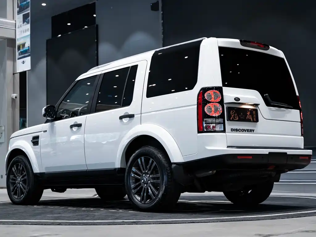 Land Rover Discovery 2016 — фото 4