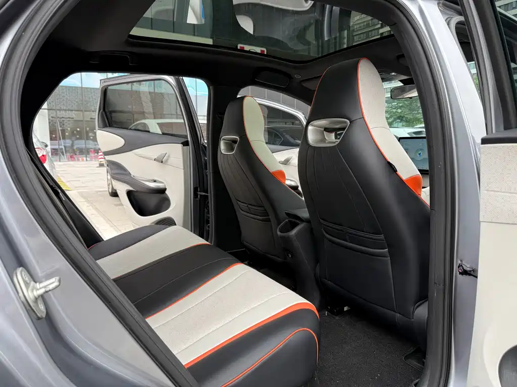 BYD Dolphin 2022 — фото 10