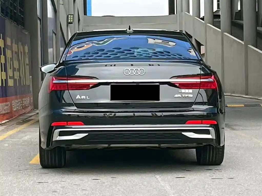 Audi A6L 2024 — фото 4