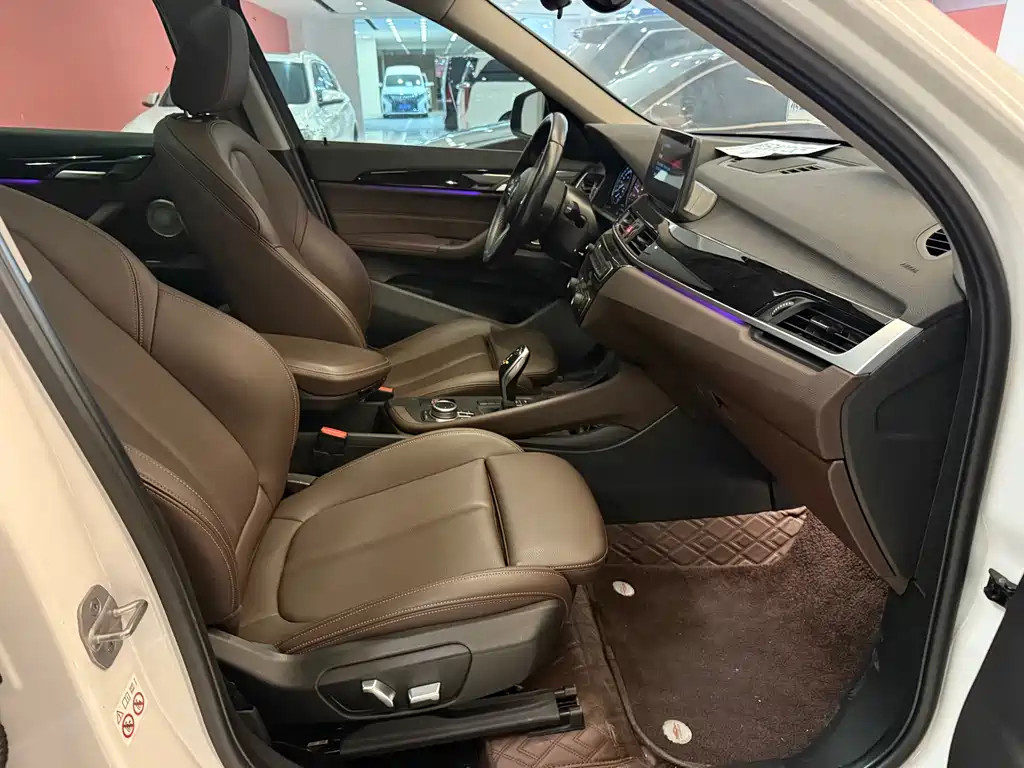 BMW X1 2022 — фото 10