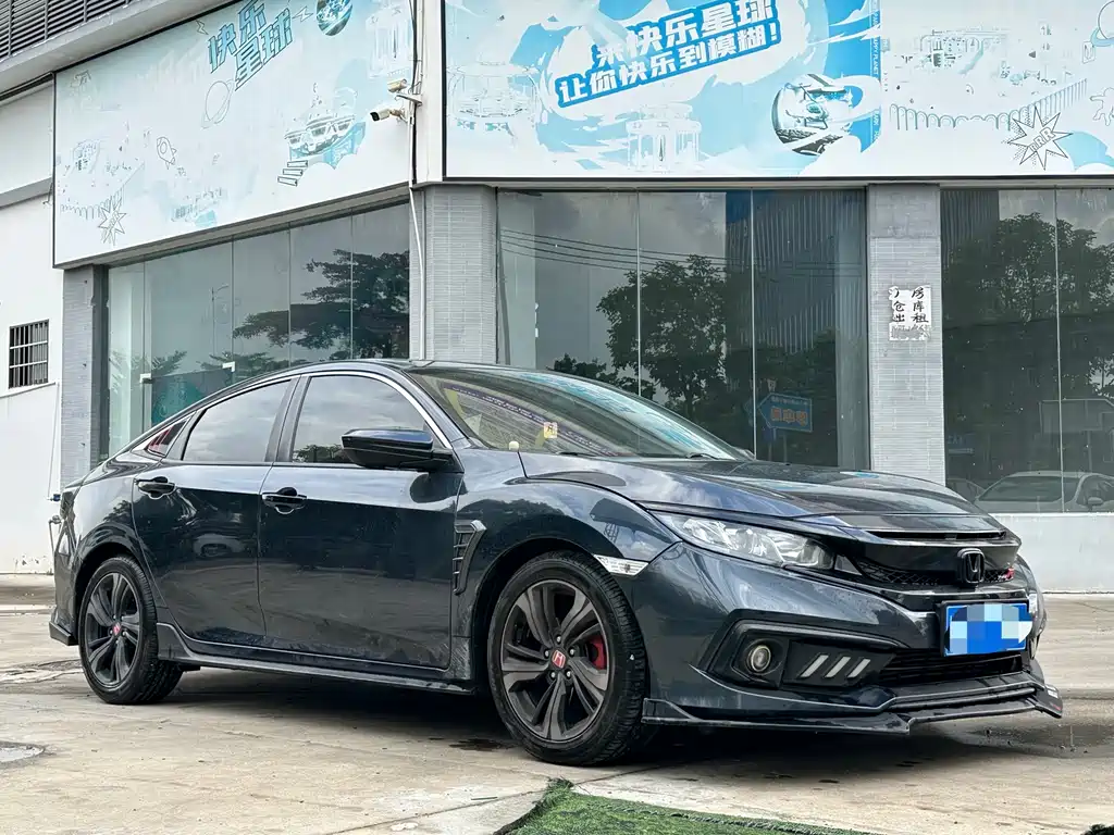 Honda Civic 2019 — фото 3