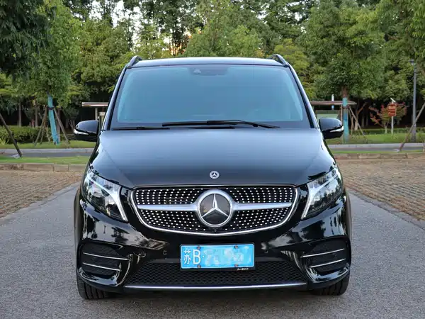 Mercedes-Benz V-Class 2023