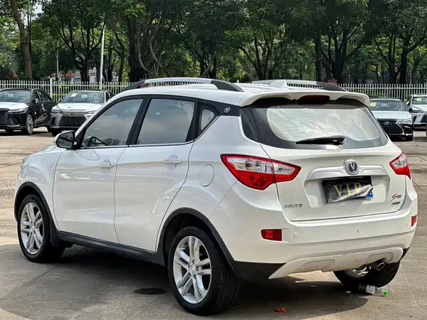 Changan CS35 2016