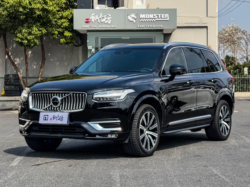 Volvo XC90 2021 — фото 1