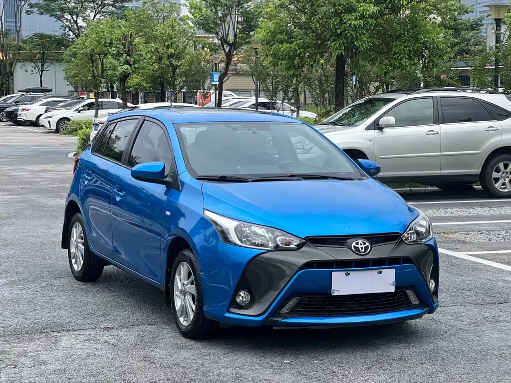 Toyota Yaris L 2017