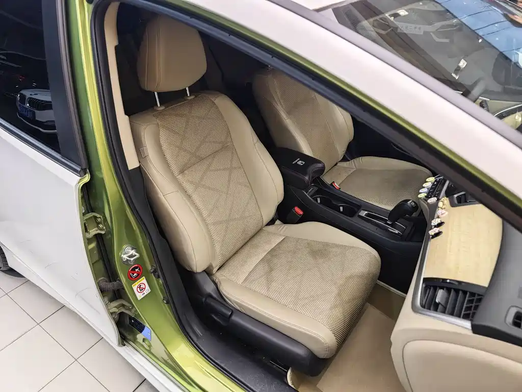 Honda Jade 2014 — фото 33