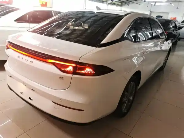 Aion S 2023