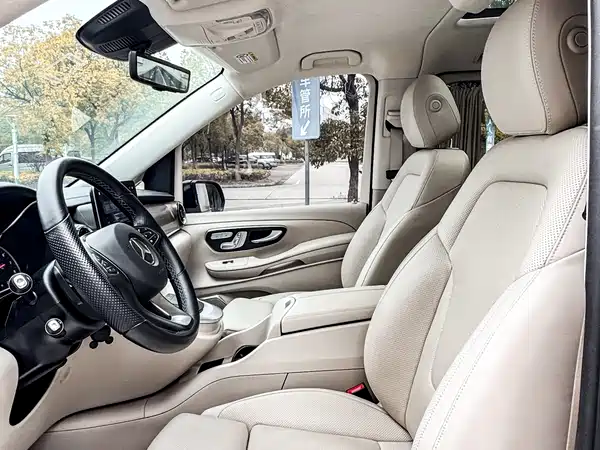Mercedes-Benz V-Class 2022