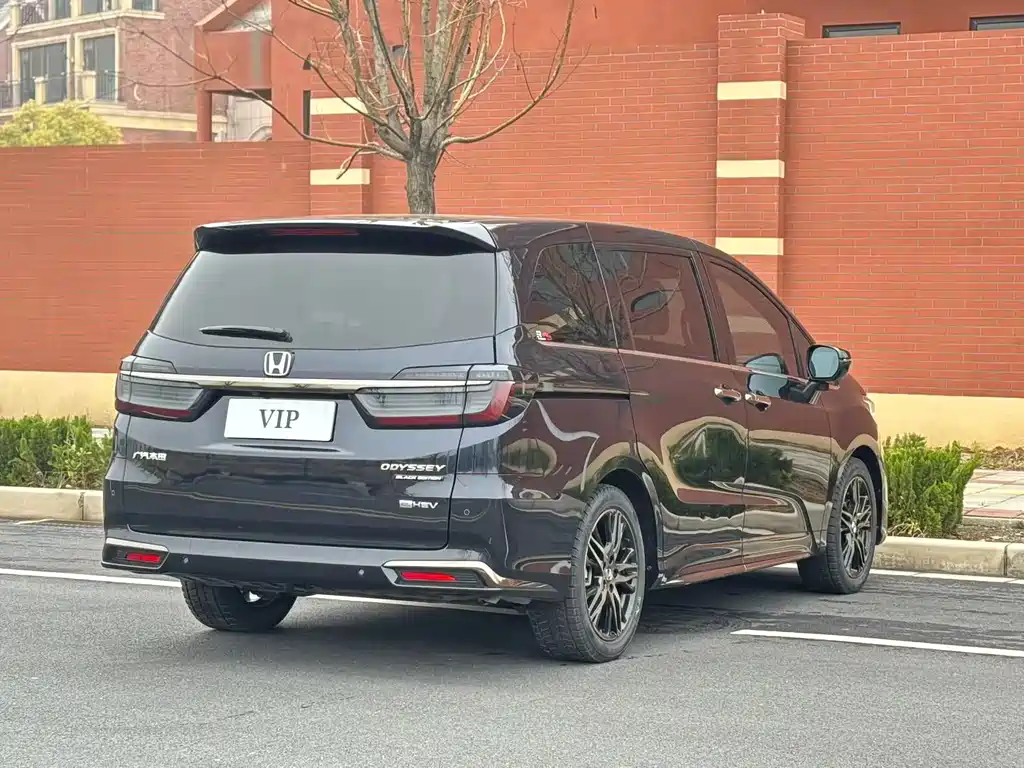 Honda Odyssey 2024 — фото 8