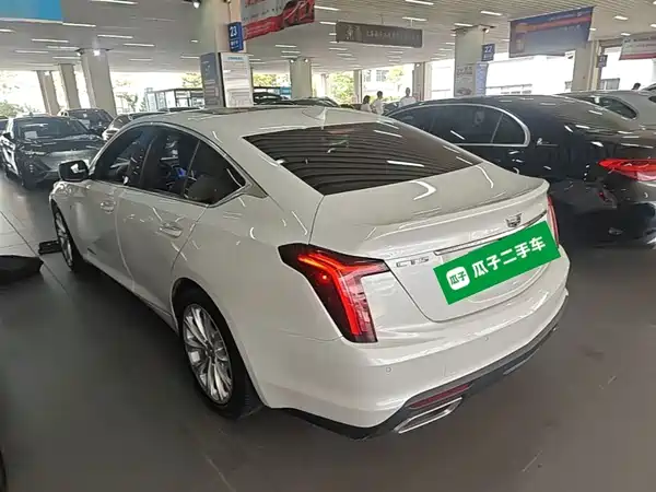 Cadillac CT5 2023
