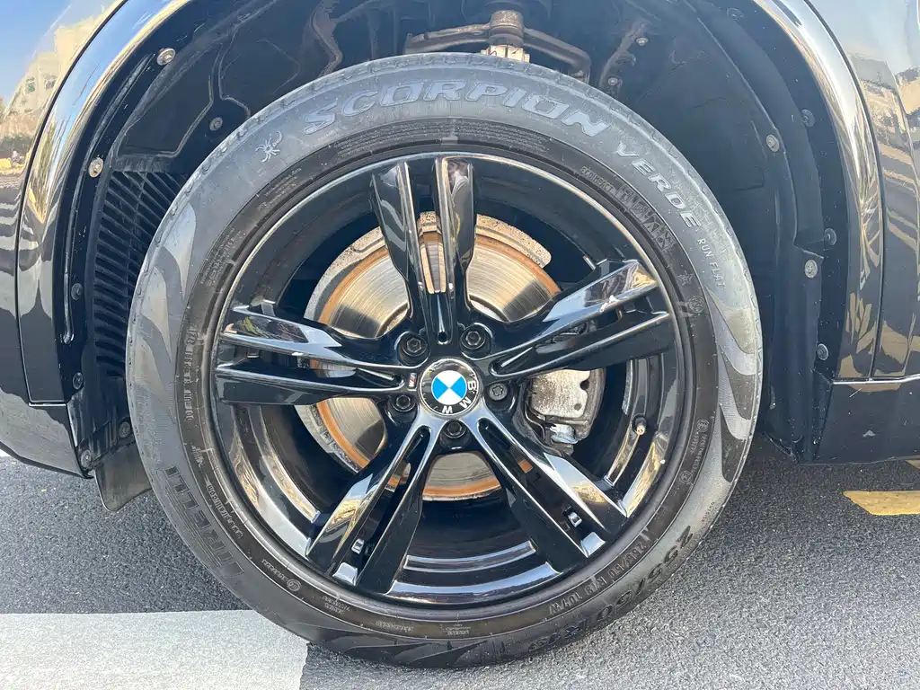 BMW X5 2017 — фото 19