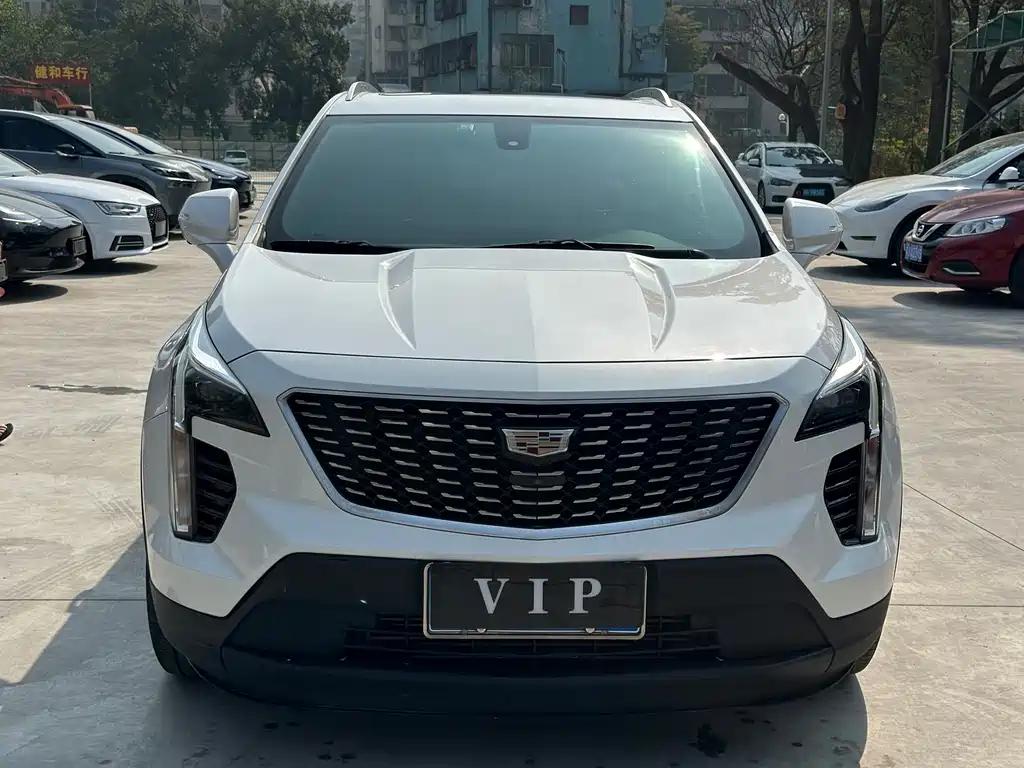 Cadillac XT4 2019 — фото 2