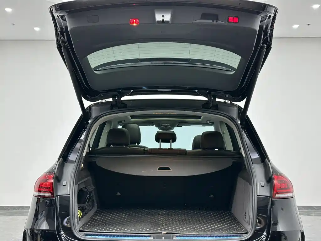 Mercedes-Benz GLE 2021 — фото 27