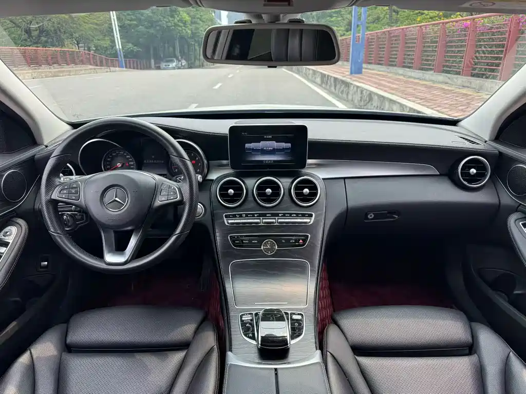 Mercedes-Benz C-Class 2018 — фото 8