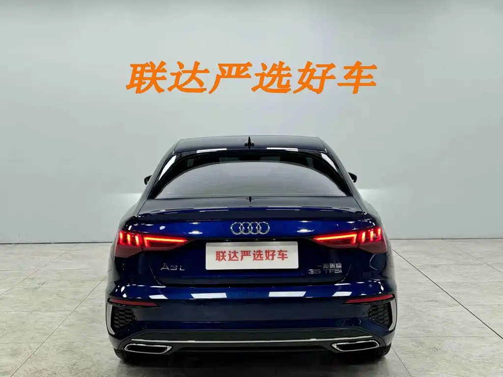 Audi A3 2023 — фото 24