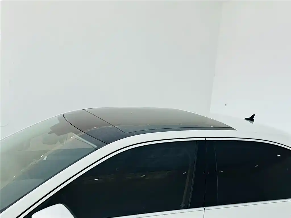 Skoda Speedy 2016 — фото 23