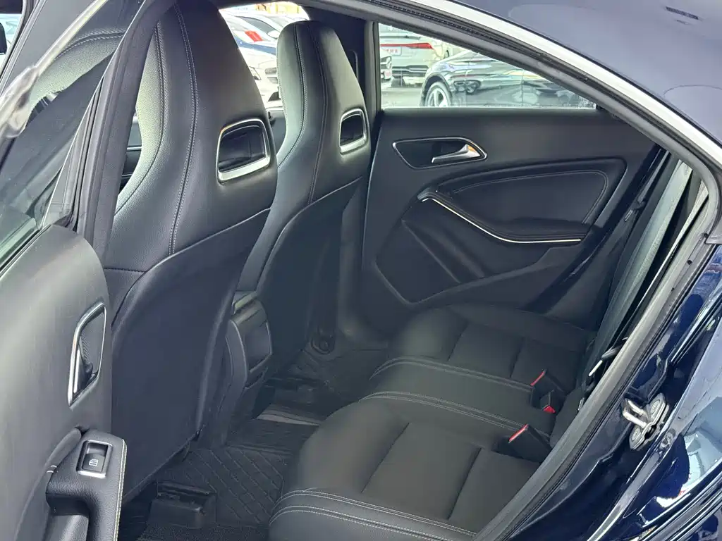 Mercedes-Benz CLA 2018 — фото 6