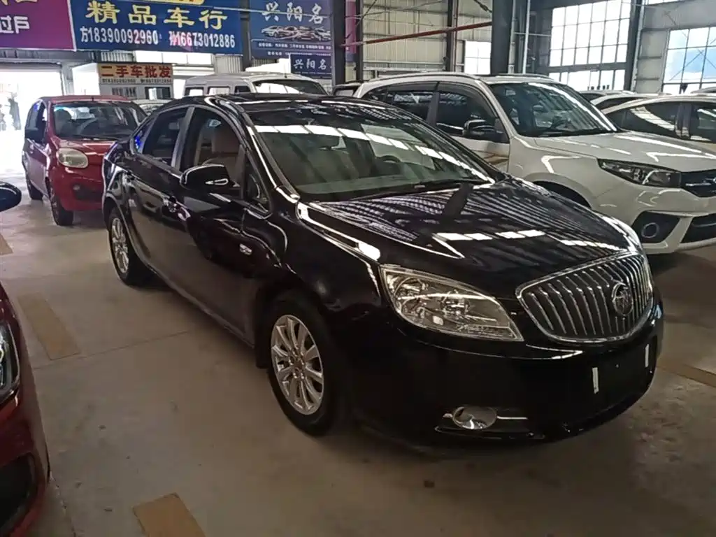 Buick Excelle 2015 — фото 4