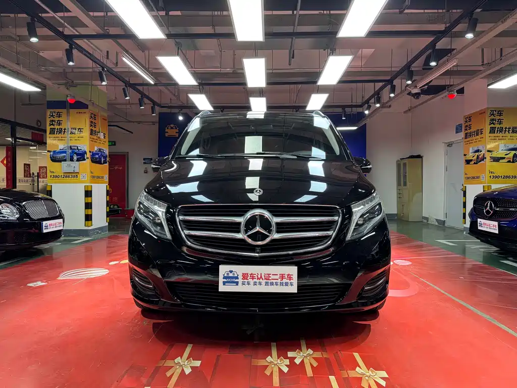 Mercedes-Benz V-Class 2018 — фото 2