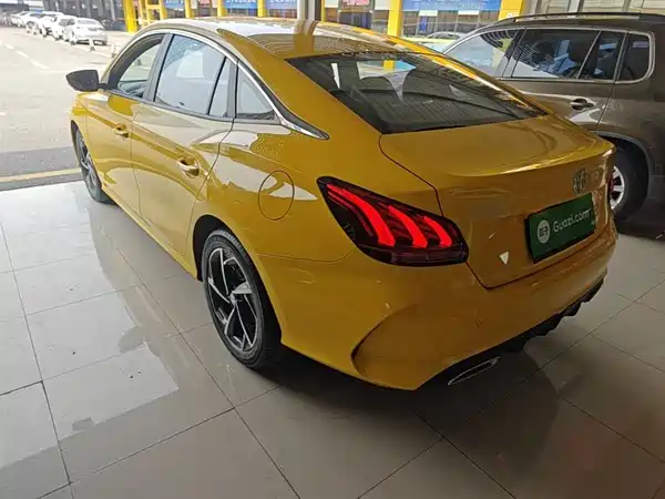 MG MG5 2021