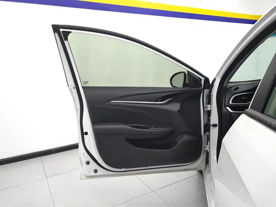 Buick Excelle 2021