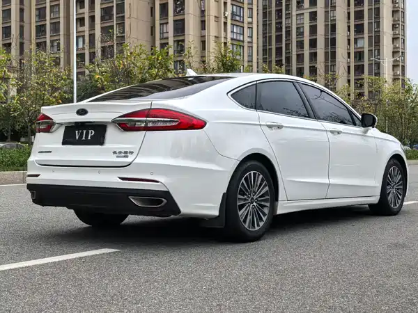 Ford Mondeo 2022