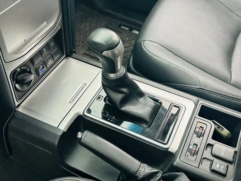 Toyota Prado 2019 — фото 13