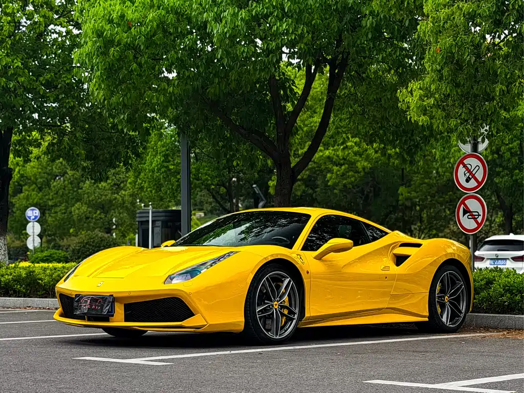 Ferrari 488 2018 — фото 4