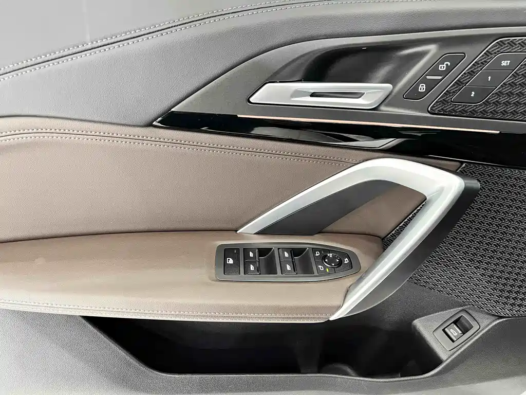 BMW X1 2023 — фото 17