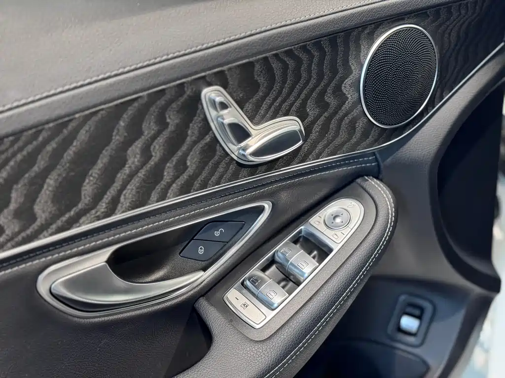 Mercedes-Benz C-Class 2016 — фото 14
