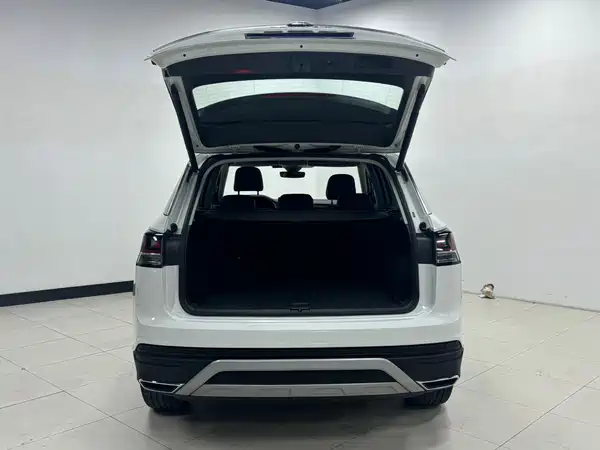 Volkswagen Tayron 2023