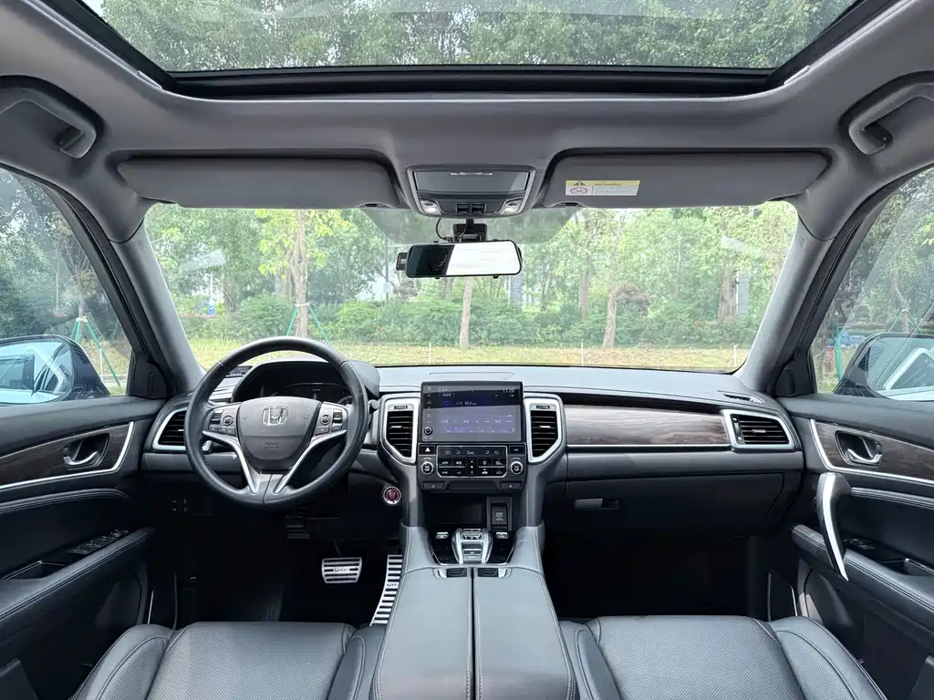 Honda UR-V 2017 — фото 11