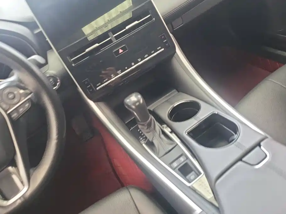 Toyota Avalon 2023 — фото 16