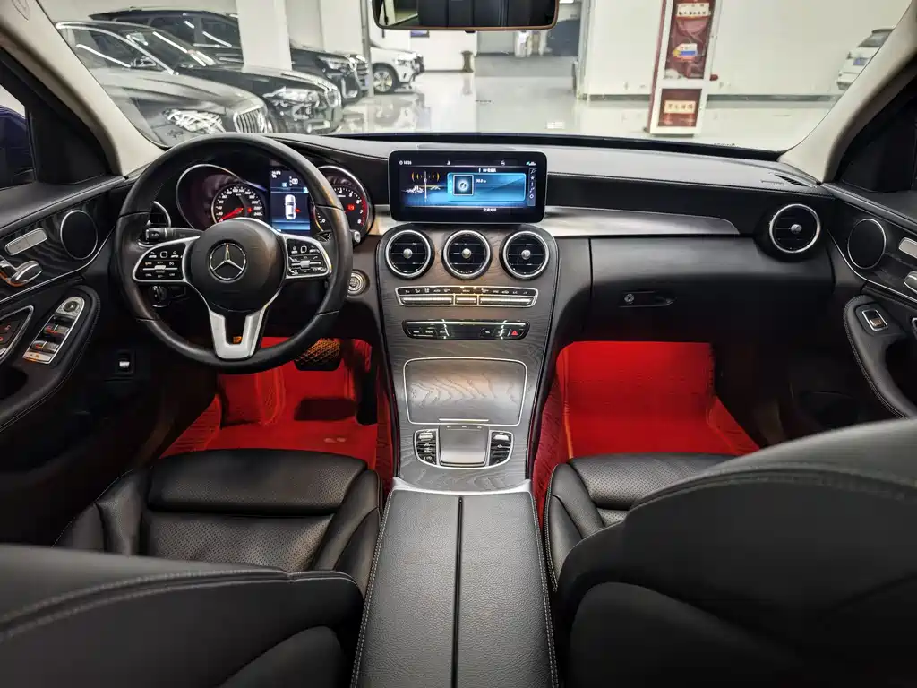 Mercedes-Benz C-Class 2019 — фото 8