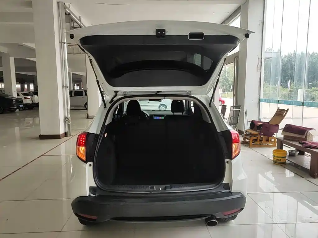 Honda Vezel 2019 — фото 19