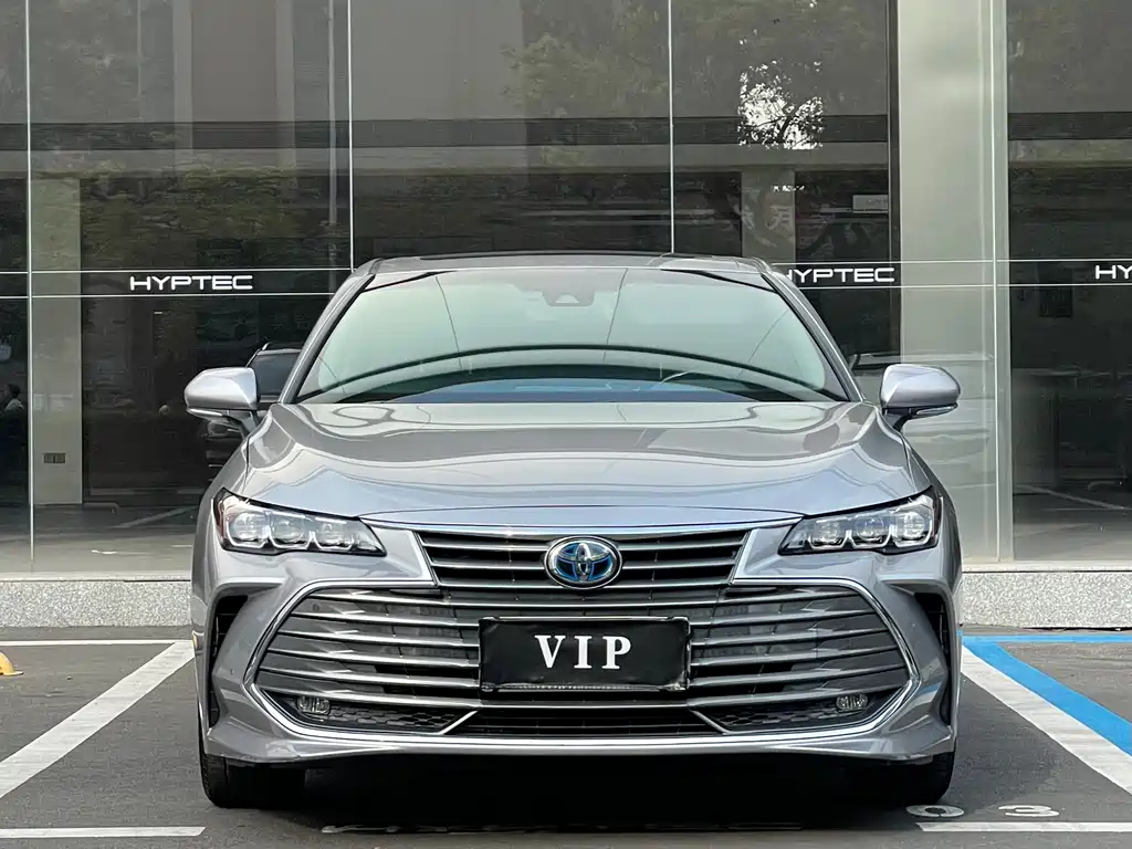 Toyota Avalon 2021 — фото 1