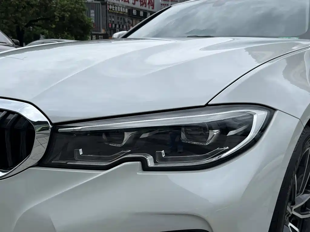 BMW 3 Series 2020 — фото 13