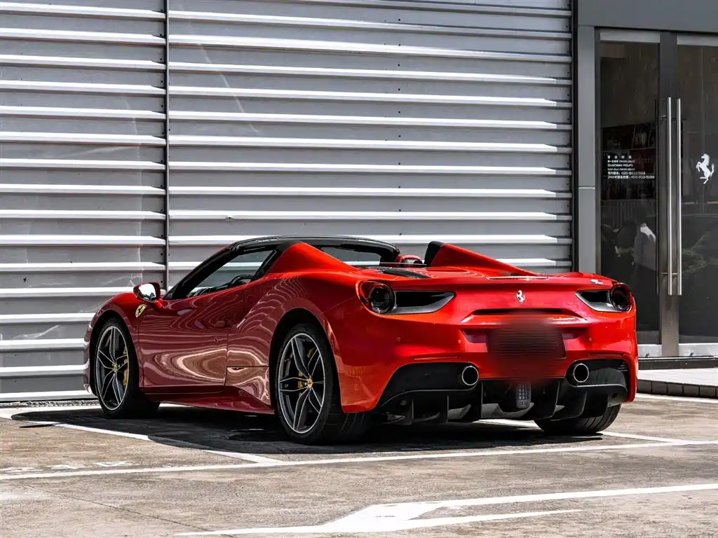 Ferrari 488 2018 — фото 2