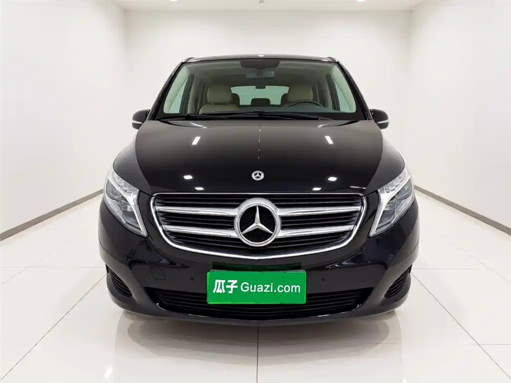 Mercedes-Benz V-Class 2019 — фото 2